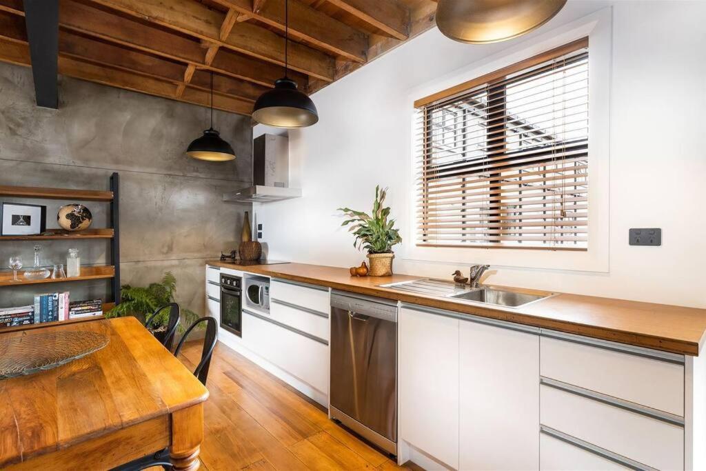 Apartment 4 - Haddin Court - Chic Ny Loft Style Blenheim Esterno foto